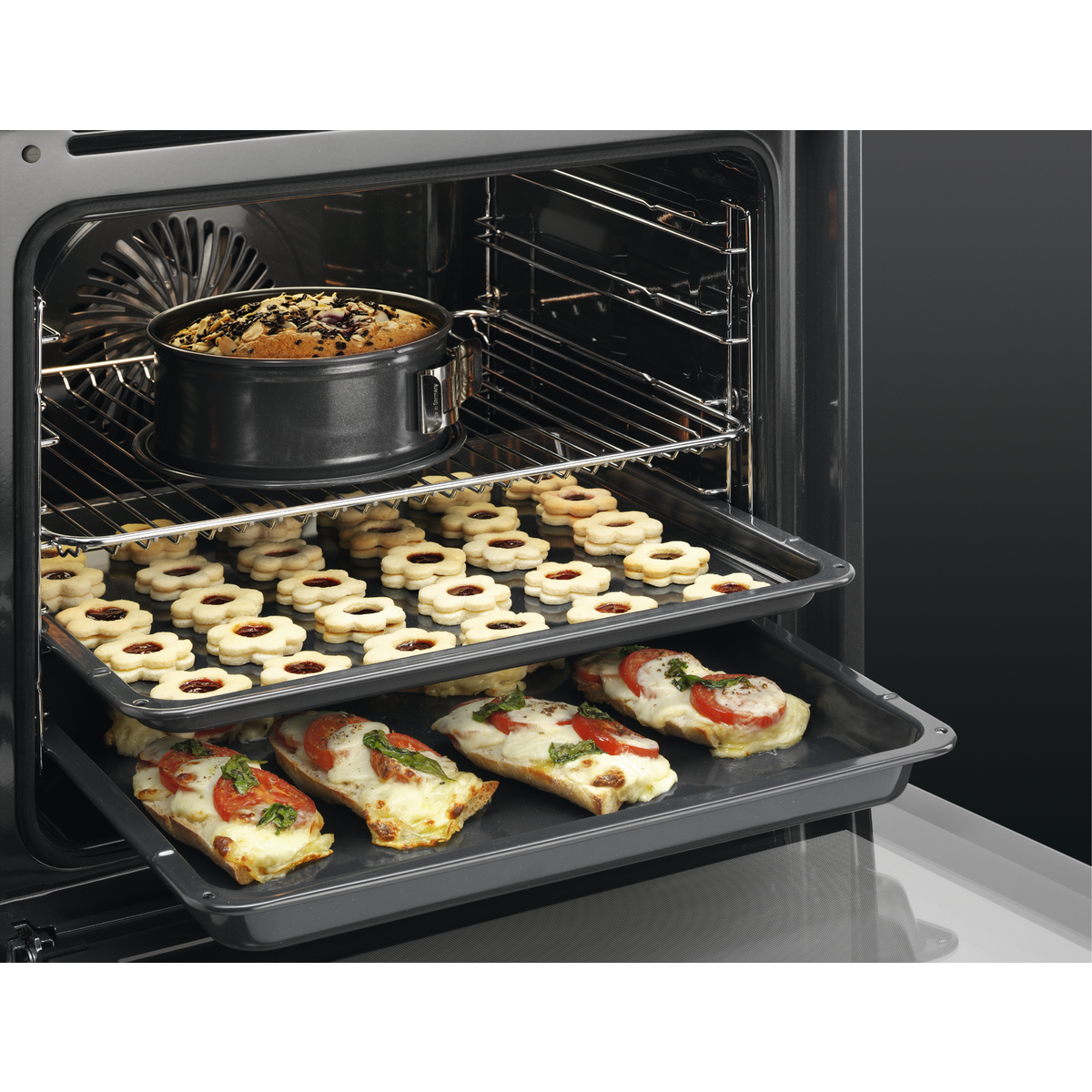 AEG - Cuptor - BCE455350M