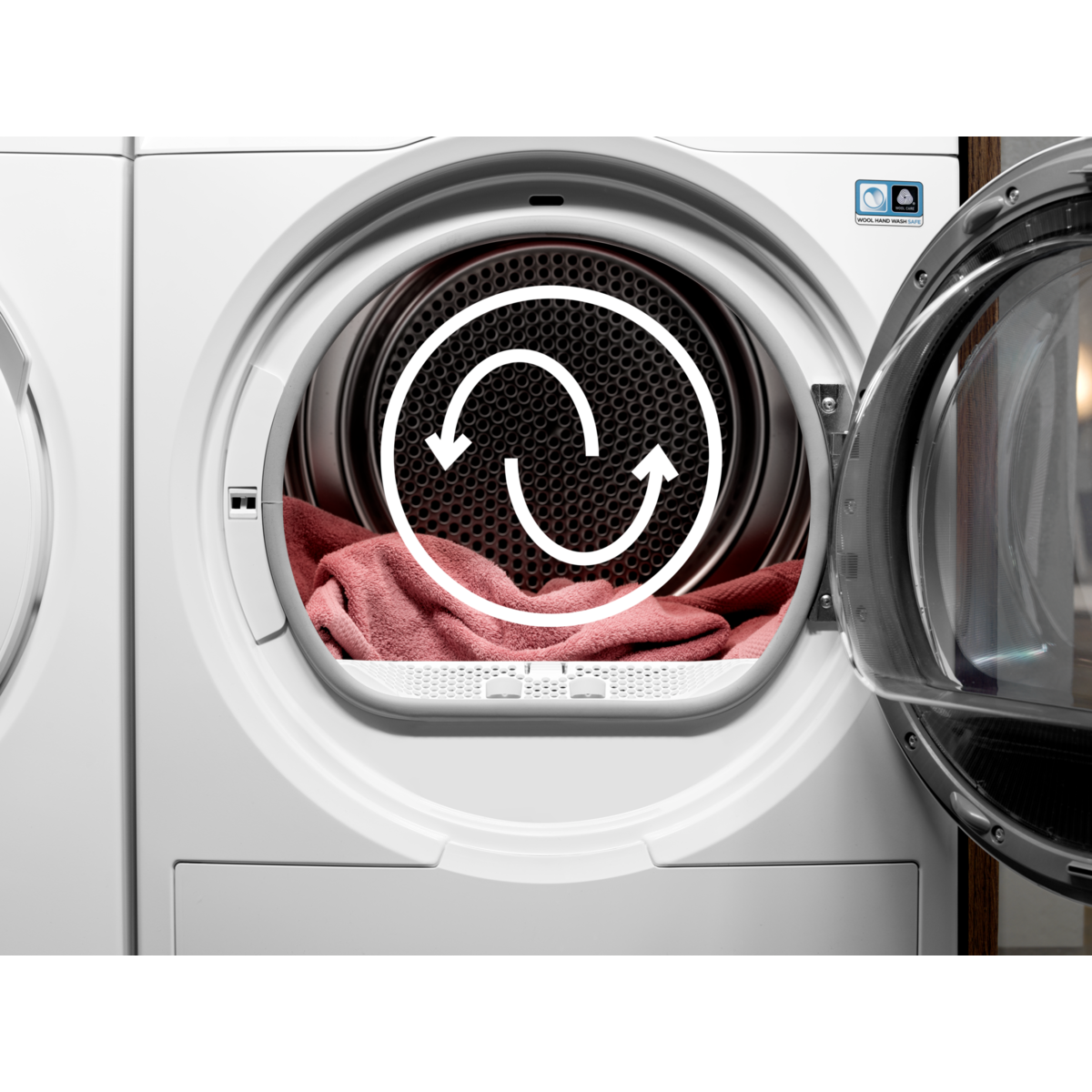 AEG - Uscator cu pompa de caldura - TR718L4E