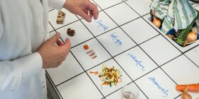 Hervé This în laboratorul său gastronomic