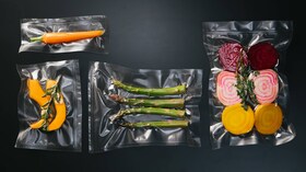 O selecție de ingrediente sigilate în vid